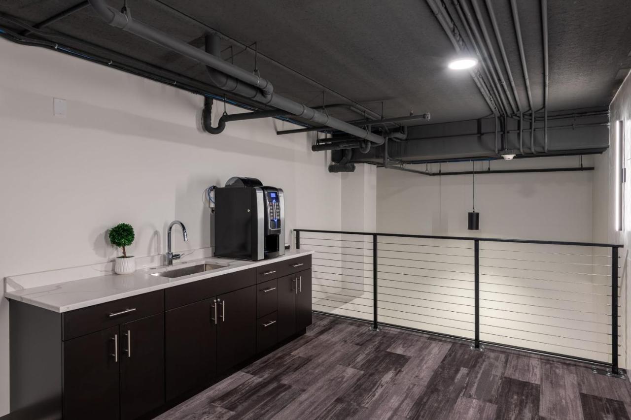 Flexhome Skywalk To Fiserv 1Br Apt U5 Milwaukee Extérieur photo